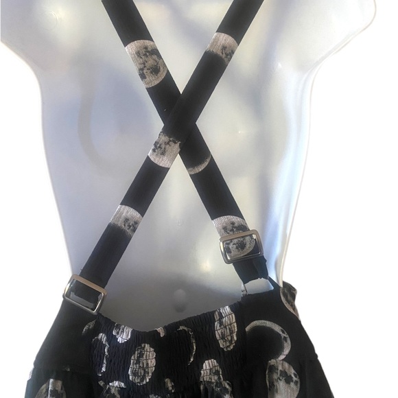 Hot Topic Moon Phase Suspender Skirt Size L - Picture 6 of 7